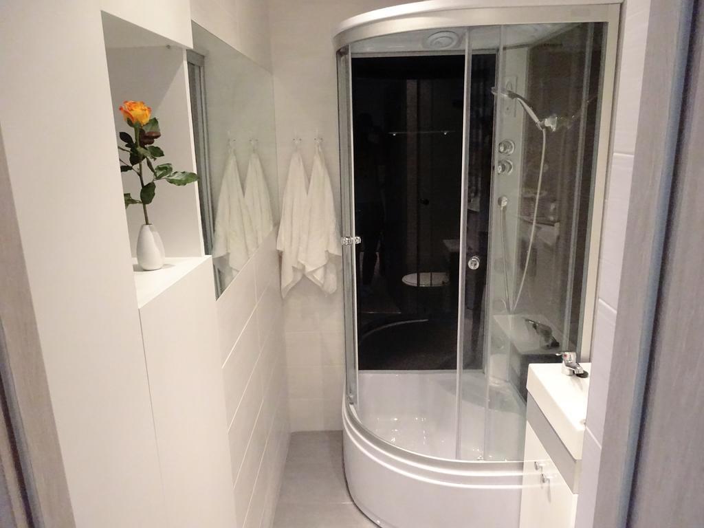 Apartment Oscar Варшава Екстер'єр фото