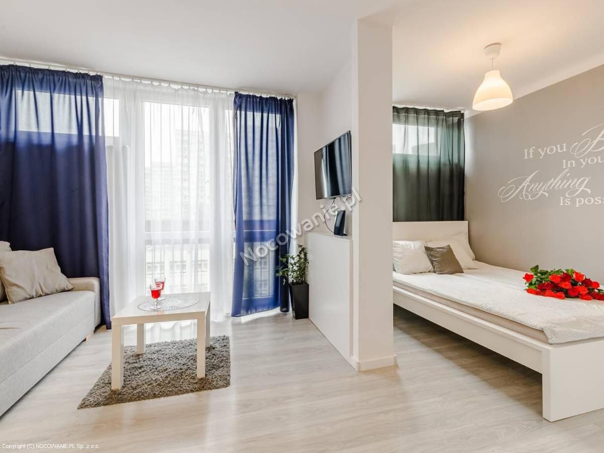 Apartment Oscar Варшава Екстер'єр фото